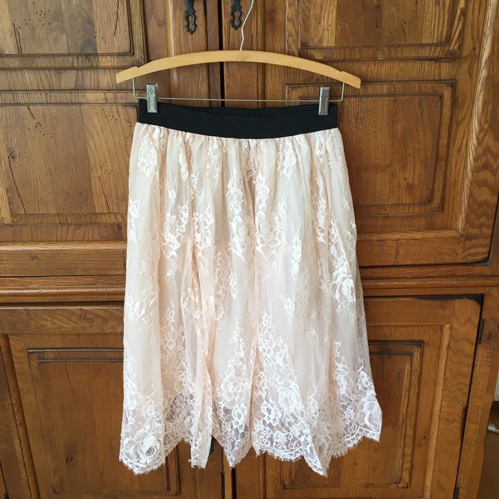 Maniju Lace Skirt